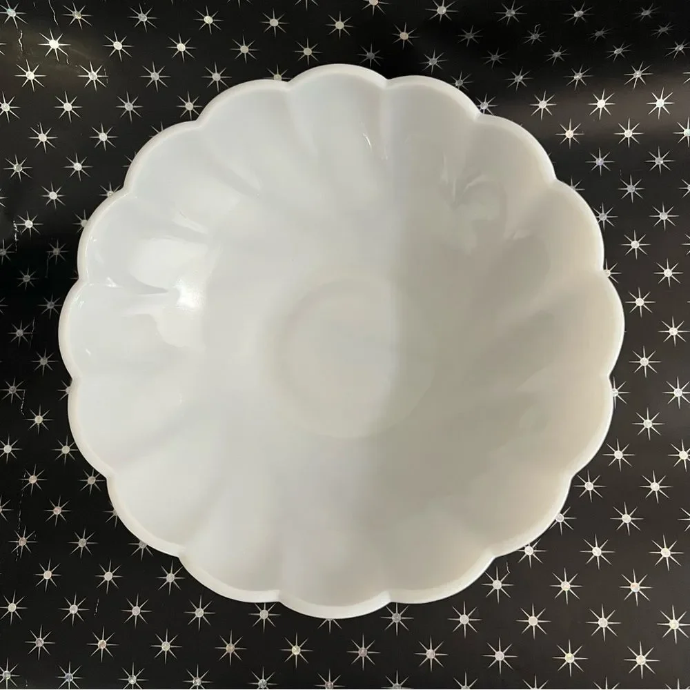 Vintage Hazel Atlas Swirl Milk Glass Scalloped Bowl